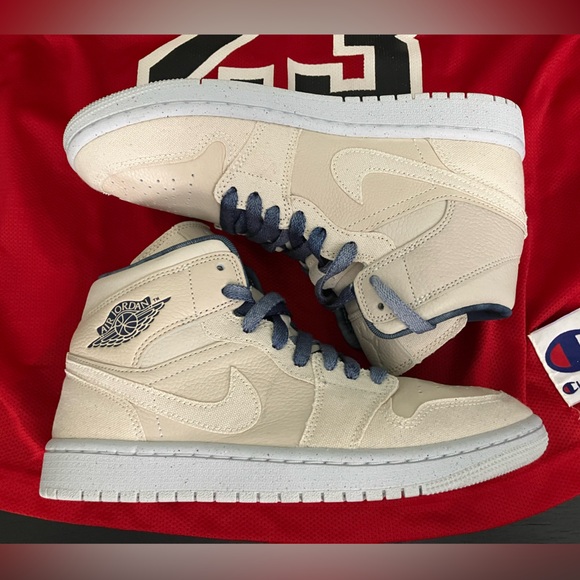 Nike Air Jordan 1 Sanddrift - BEAUTIFUL Sneakers - Canvas Velvet Neutral Shoes - Picture 3 of 10